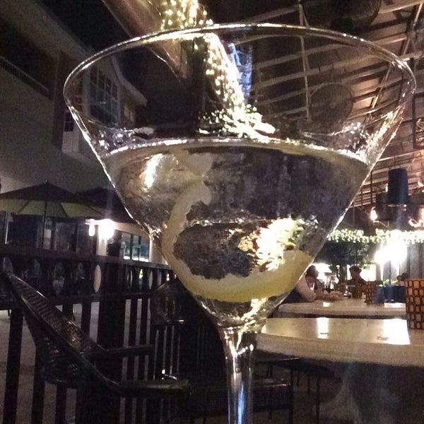 Foto tomada en Wine Exchange Bistro and Wine Bar  por Kim G. el 8/27/2014