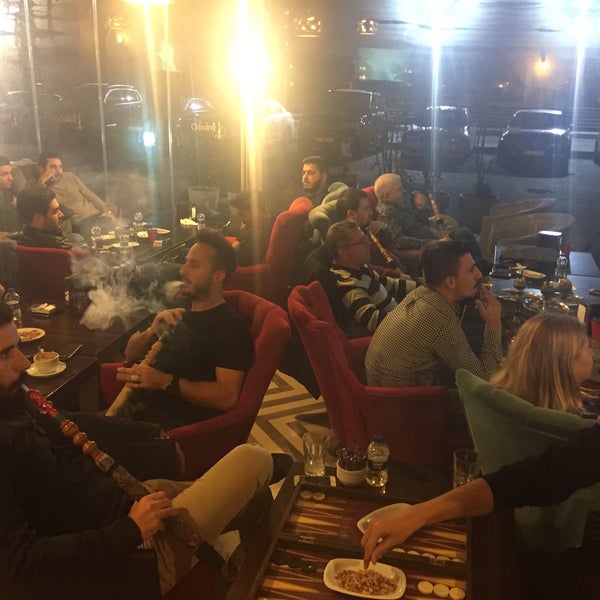 Photo prise au Cafedrall Ataköy par Big BOSS Lounge le11/20/2016