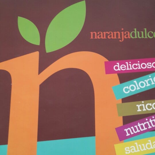 รูปภาพถ่ายที่ Naranja Dulce โดย Mariana C. เมื่อ 8/31/2013