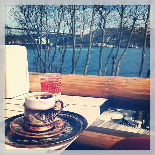 3/10/2013 tarihinde Nilay V.ziyaretçi tarafından Bosphorus Lounge'de çekilen fotoğraf