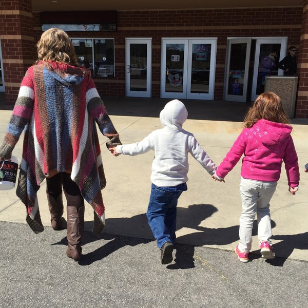 Spring Lane Cinemas 8 tips