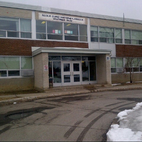 Photos at École secondaire Curé-Antoine-Labelle - Education in Laval