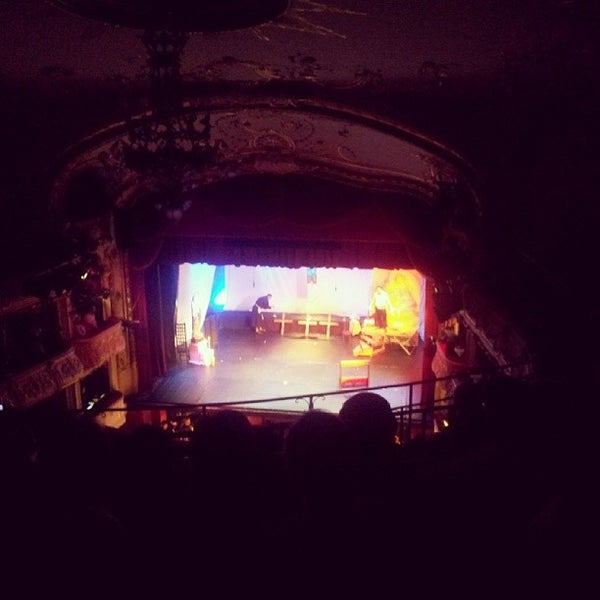 Снимок сделан в Teatrul Regina Maria пользователем Ioana C. 10/13/2013