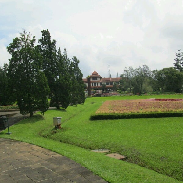 Photos At Taman Bunga Nusantara Garden