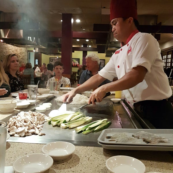 Photo taken at Kanki Japanese House of Steaks &amp; Sushi by Rocio M. on 8/9/2017