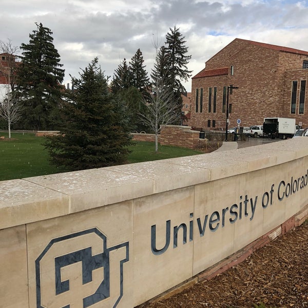 Foto diambil di University of Colorado Boulder oleh Roberto J. pada 11/3/2018
