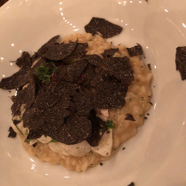 Such a great spot with good vibes, amazing staff and delicious food. We added the truffle course and were not disappointed! Can’t wait to come back!!