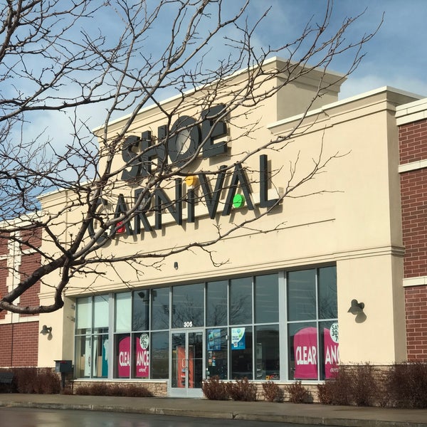 Shoe carnival town east sale