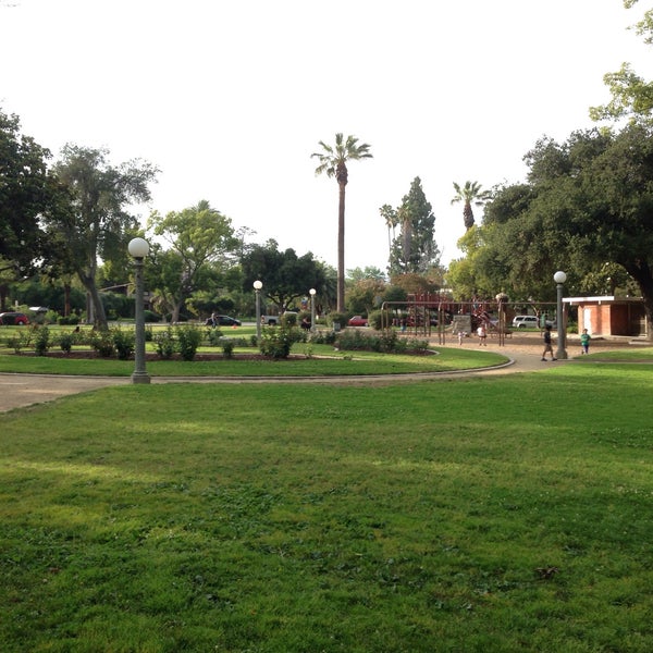 Lincoln Park Pomona, CA