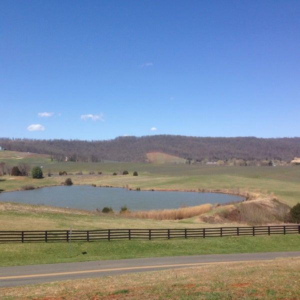 4/4/2015 tarihinde Greg H.ziyaretçi tarafından Trump Winery'de çekilen fotoğraf