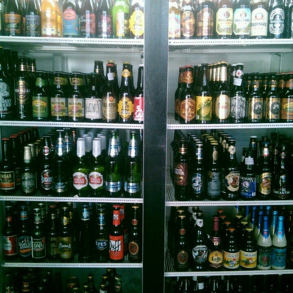 3/20/2014에 ThebeerBox I.님이 The BeerBox Irapuato에서 찍은 사진