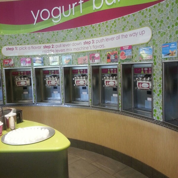 Menchie's Frozen Yogurt (Now Closed) Frozen Yogurt Shop in Knoxville