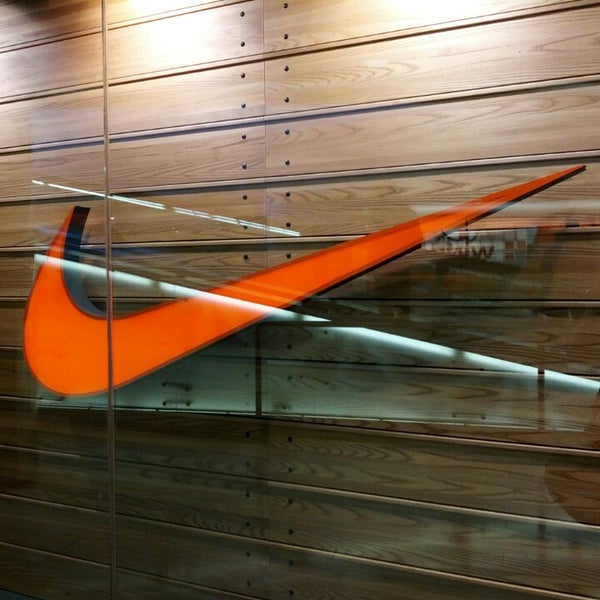 nike store centrale