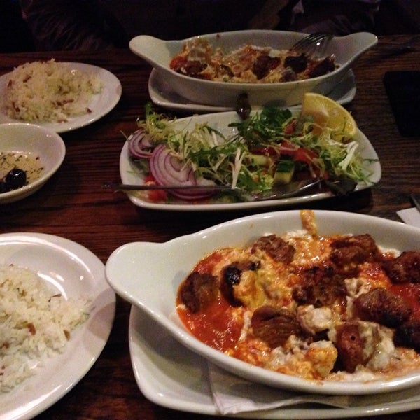 Photo taken at Makara Charcoal Grill &amp; Meze by Samet E. on 2/21/2014