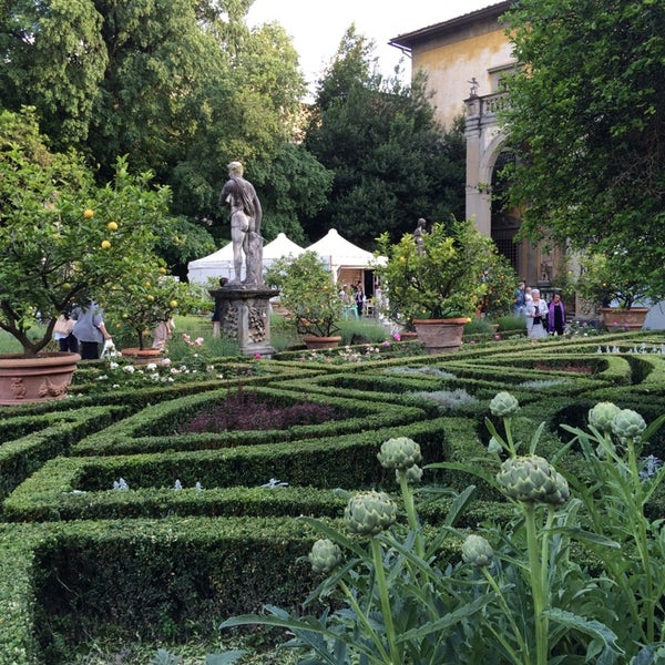 Photo taken at Artigianato e Palazzo by Barbara on 5/17/2014