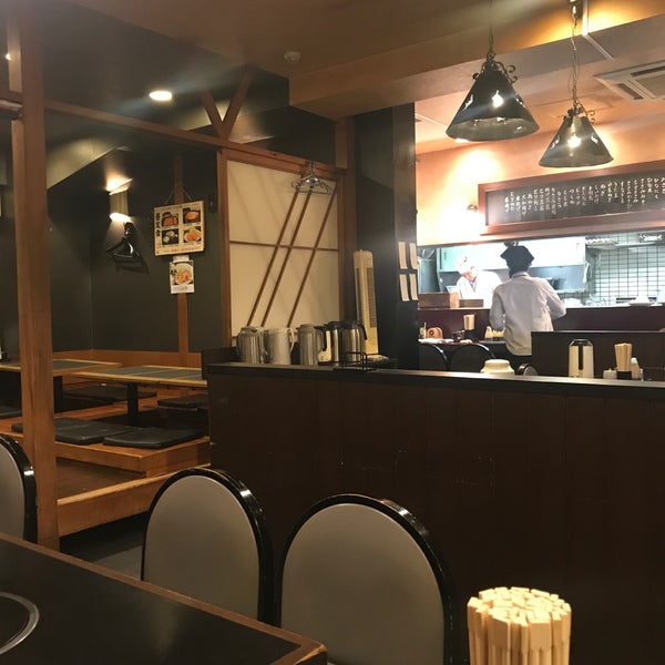 八重洲 とり安 Restaurante De Yakitori En 中央区