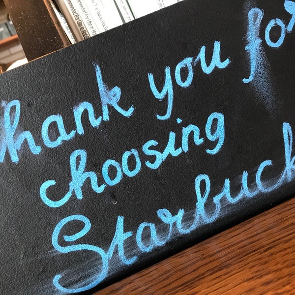 Photo taken at Starbucks by Alewijn B. on 5/16/2018