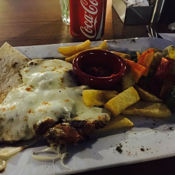 Photo taken at Kumburgaz Dilek Pasta Cafe &amp; Restaurant by 🎁💍🚘PLn🚗🔒🔐 on 7/28/2015