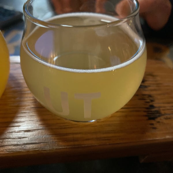 Photo taken at Aeronaut Brewing Company by Melissa C. on 7/25/2021