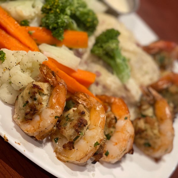 Captain Mas Crab House - Seafood Restaurant in Sterling