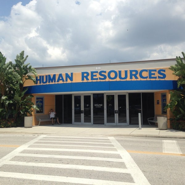 Photos at Universal Orlando Resort Human Resources 7 tips from 859