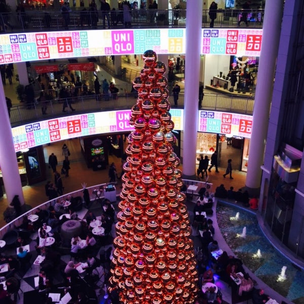 12/26/2014에 Alexander L.님이 Atrium Mall에서 찍은 사진