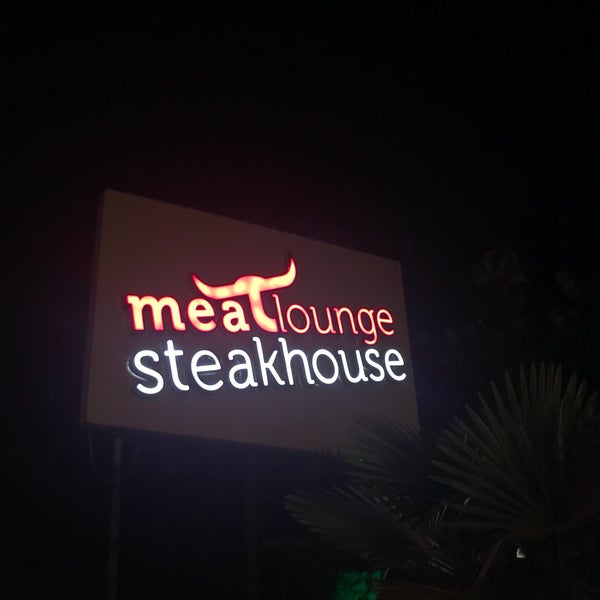 Das Foto wurde bei Meatlounge Steakhouse von Z⭕️💿⭕️Z am 8/26/2018 aufgenommen