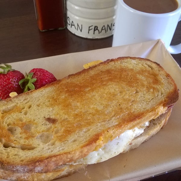 Photo taken at The American Grilled Cheese Kitchen by Jim C. on 7/12/2015