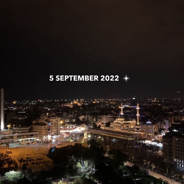 9/4/2022에 N🪷님이 City Lights Restaurant &amp; Bar InterContinental Istanbul에서 찍은 사진