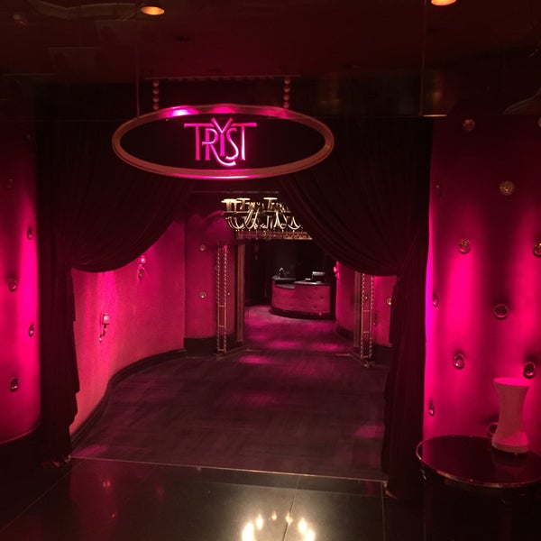 12/10/2015にAshitha R.がTryst Night Clubで撮った写真