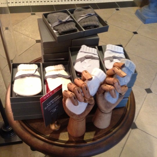 Restoration Hardware (Artık Kapalı) Austin'de Mobilya ve Ev Gereçleri