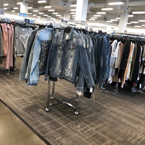 Nordstrom Rack Arborland Center Clothing Store in Northeast Ann Arbor