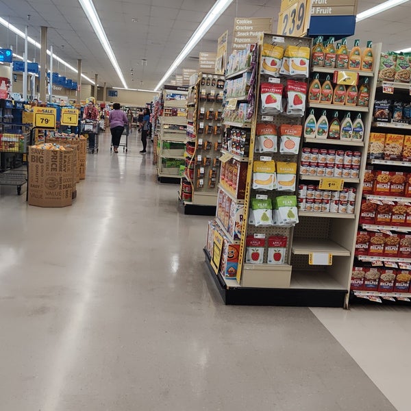 Food Lion Grocery Store 4 tips de 384 visitantes