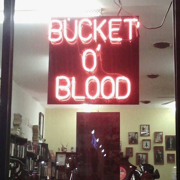 1/6/2014にBucket O&#39; Blood Books and RecordsがBucket O&#39; Blood Books and Recordsで撮った写真