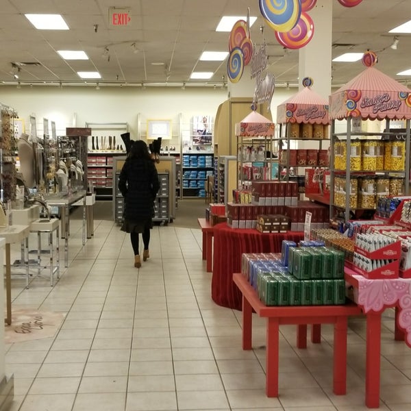 Herberger's Rochester - Apache Mall