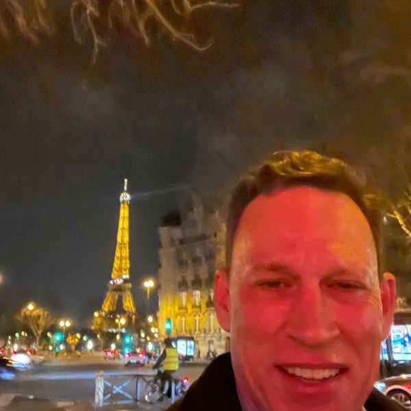 2/9/2023にMike A.がHôtel Paris Marriott Champs-Élyséesで撮った写真
