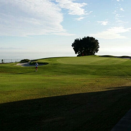 10/29/2015 tarihinde Olivia H.ziyaretçi tarafından Los Verdes Golf Course'de çekilen fotoğraf
