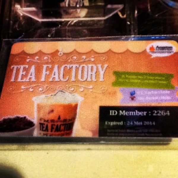 Photo taken at Tea Factory by Irawaty W. on 2/25/2014