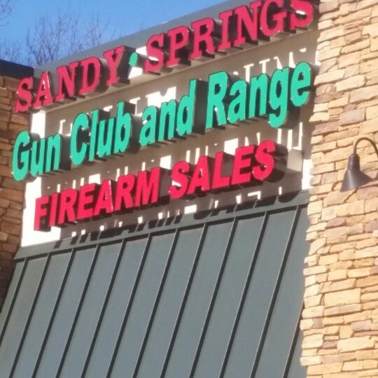 Снимок сделан в Sandy Springs Gun Club And Range пользователем danny 1/19/2015