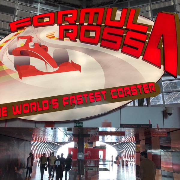 รูปภาพถ่ายที่ Formula Rossa โดย happy b. เมื่อ 3/9/2018