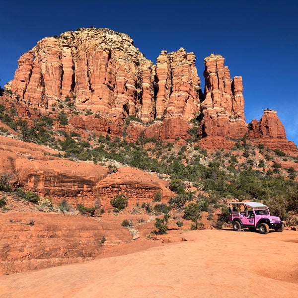 รูปภาพถ่ายที่ Pink Jeep Tours - Sedona โดย Stephanie S. เมื่อ 1/26/2020
