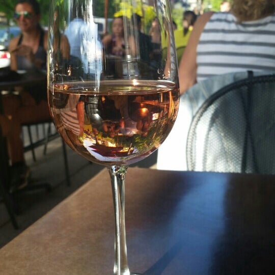 Burrata, pizza, a lively dry rose, lovely spot in cap hill next to Governor's Park.