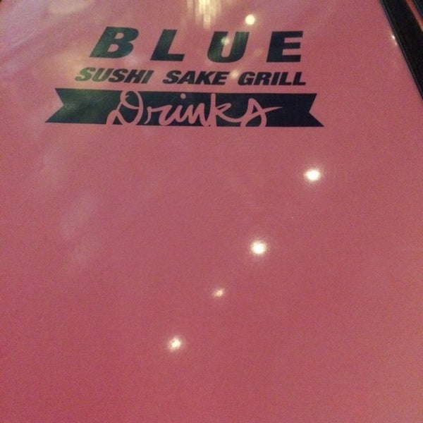 Foto diambil di Blue Sushi Sake Grill oleh Antonio A. pada 7/12/2014