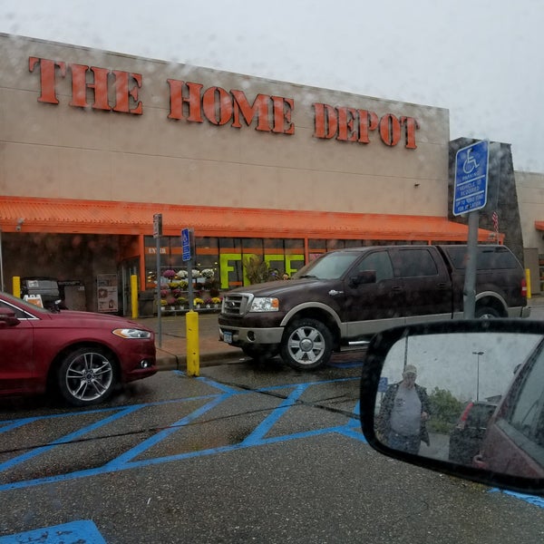 The Home Depot Baxter'de Hırdavat Mağazası