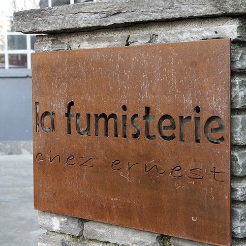 Photo taken at La Fumisterie chez Ernest by La Fumisterie chez Ernest on 1/8/2014