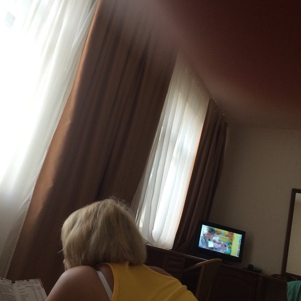 Foto scattata a Отель Парк Крестовский / Hotel Park Krestovskiy da Oleg il 7/17/2015
