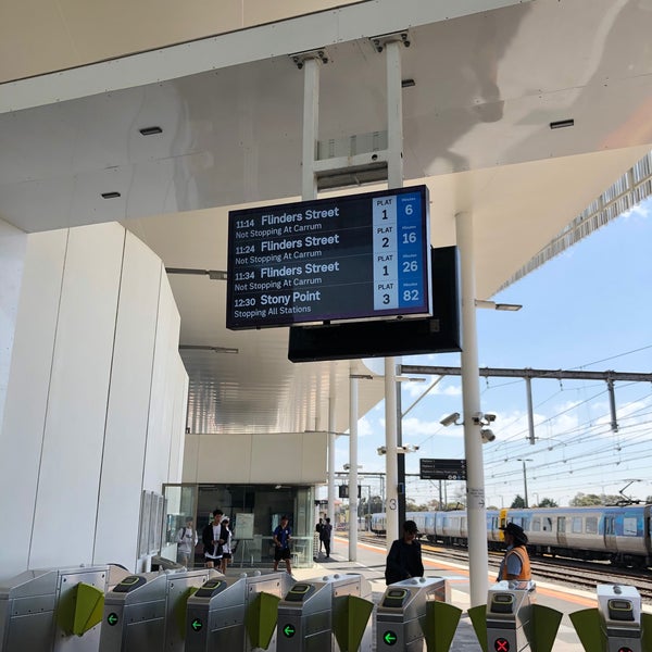 Frankston Station 9 tips