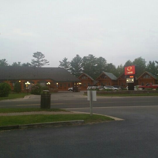 Mackinaw City Welcome Center 409 - 3 tips from 640 visitors