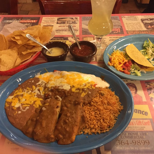 Photo taken at Tarahumara&#39;s Mexican Cafe &amp; Cantina by Joanna P. on 1/22/2015