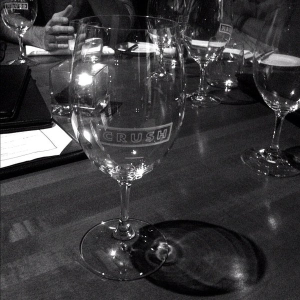 10/6/2012にJason C.がCrush Wine Barで撮った写真